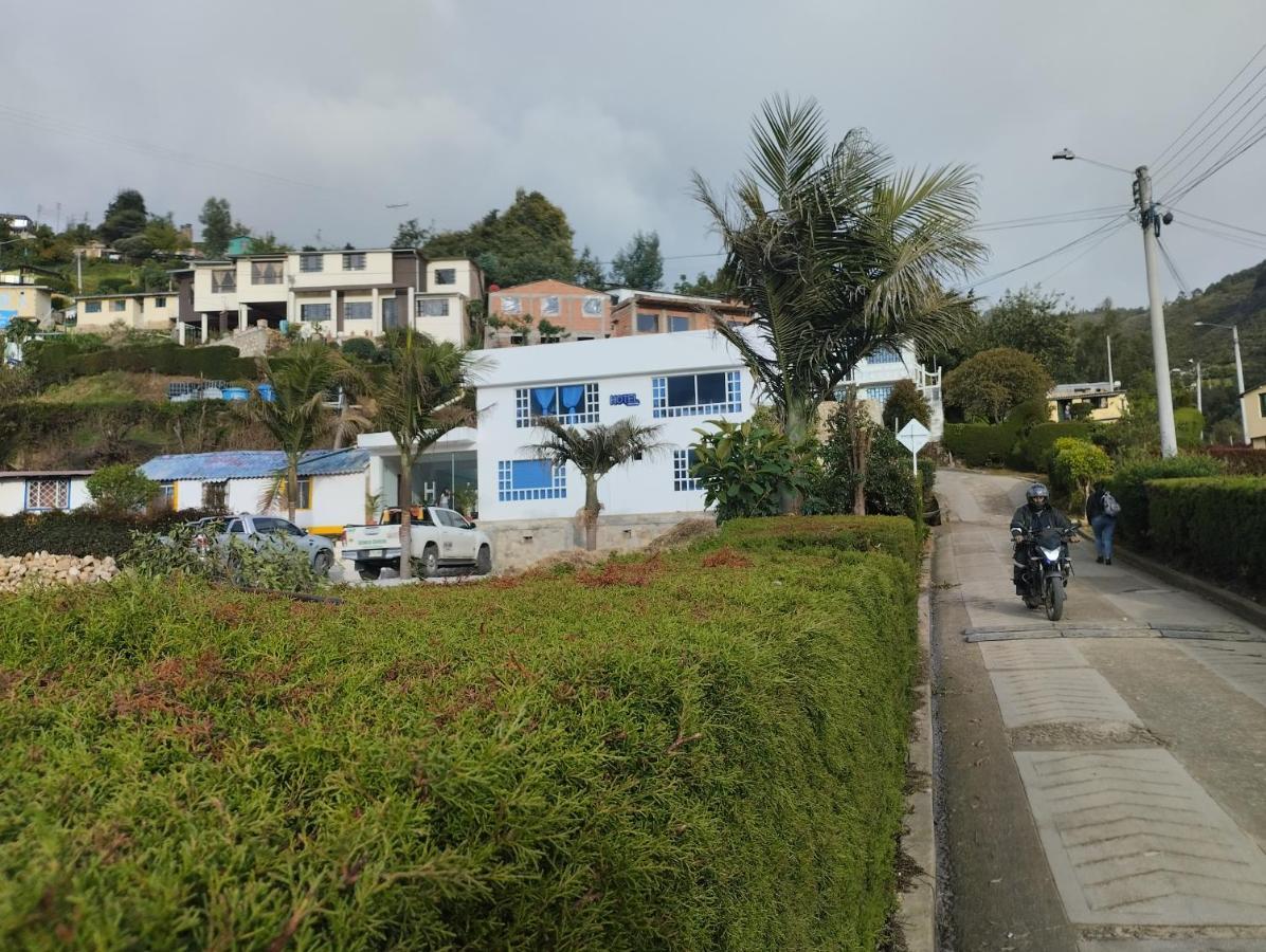 Hotel Colina Los Robles Gachancipa Ngoại thất bức ảnh
